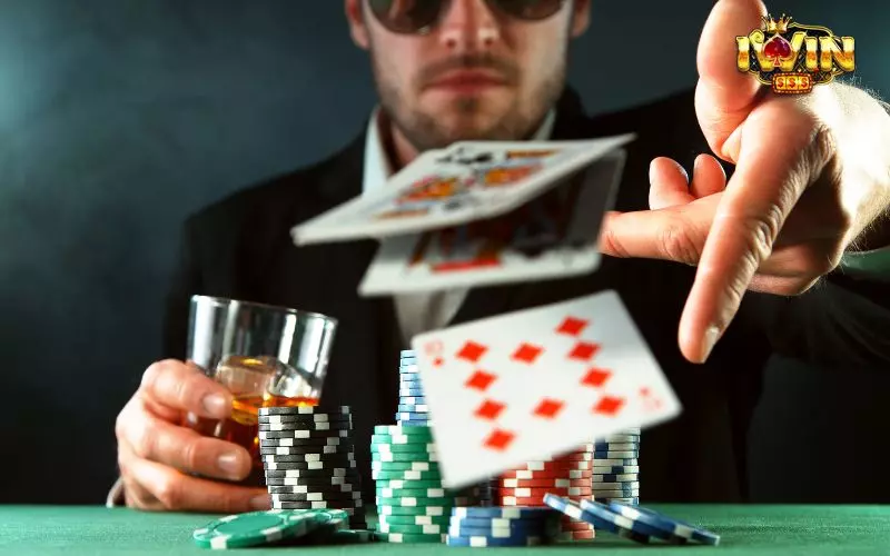 Nắm vững những cách xếp bài cơ bản tạo nền tảng để bạn phát triển chiến thuật chơi cao cấp hơn